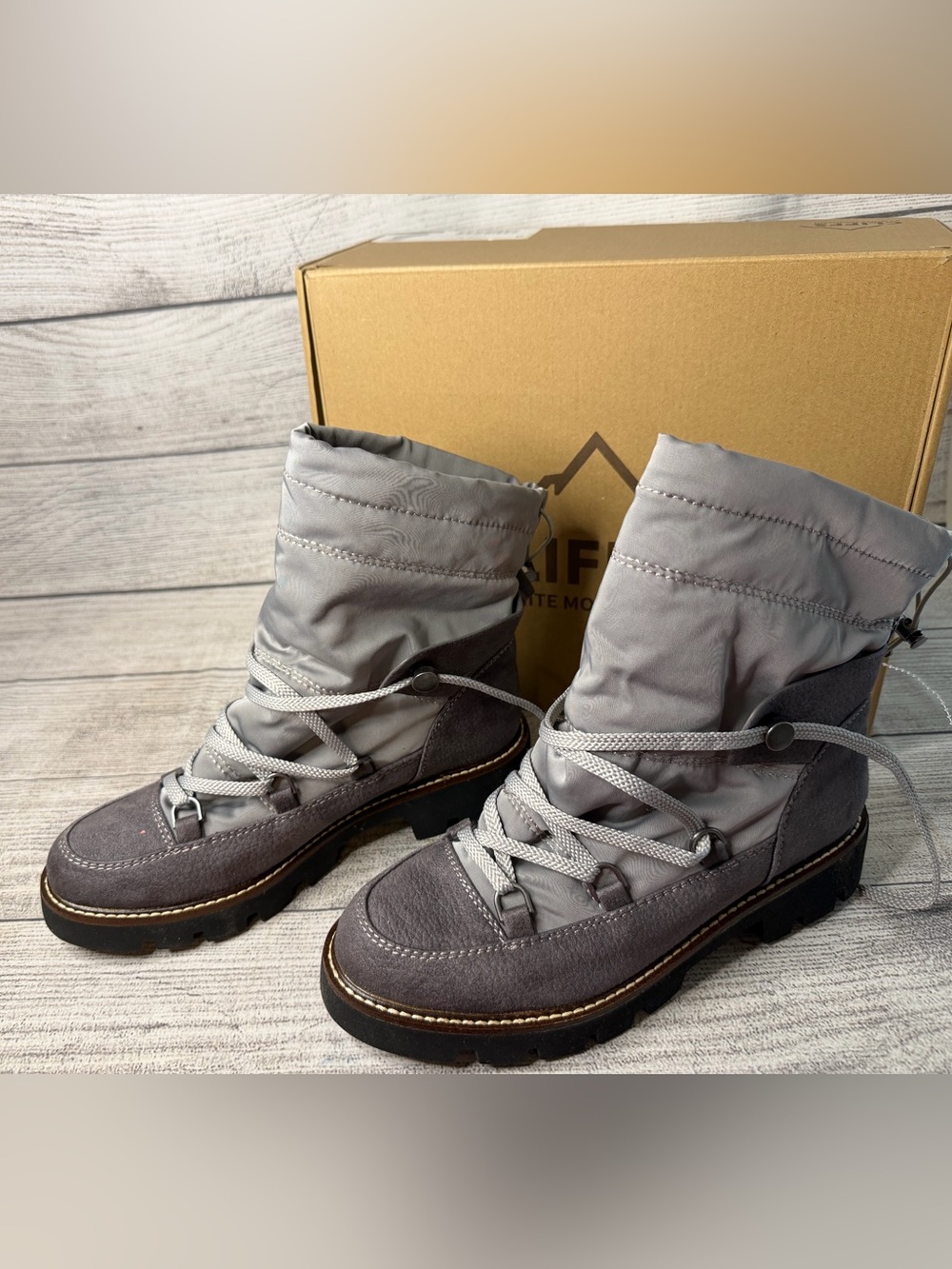 Cliffs White Mountain Gleamy Waterproof Snow Boot Gray Faux Fur Winter Women’s 8
